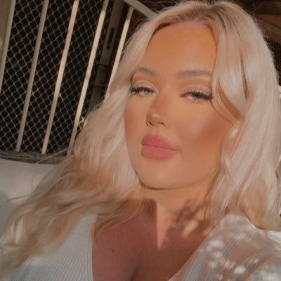 GoddesSamant18's profile picture. 💖 𝗣𝗿𝗼𝗳𝗲𝘀𝘀𝗶𝗼𝗻𝗮𝗹 𝗗𝗼𝗺𝗶𝗻𝗮𝘁𝗿𝗶𝘅 𝘄𝗶𝘁𝗵 𝘆𝗲𝗮𝗿𝘀 𝗼𝗳 𝗲𝘅𝗽𝗲𝗿𝗶𝗲𝗻𝗰𝗲 𝗶𝗻 𝘀𝗲𝗻𝘀𝘂𝗮𝗹 & 𝘀𝗮𝗱𝗶𝘀𝘁𝗶𝗰 𝗙𝗲𝗺𝗱𝗼𝗺 & 𝗕𝗗𝗦𝗠 ✨