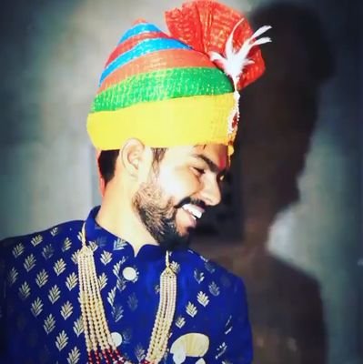 भारतस्य विश्वनेतृत्वम् अस्माकं स्वप्नम् अस्ति! सर्वे भवन्तु प्रेम्णा, रामः सर्वेषु वर्तते।
यस्मिन् रामः न नो, रावणः तस्मिन् समावृतः। तदर्थं दशहरा आगतः इति अवगच