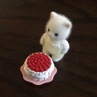 M_ellin9's profile picture. #คลังMelli 
ติดเงาทุกแอค ย้ายมาเล่นแอคนี้สักพักคั้บ