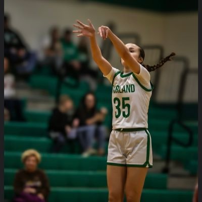 ryleerussell322's profile picture. C/O 2029 5’9 PG - West Virginia Thunder