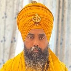 Baba Harjeet Singh Rasulpur is the 8th descendant of Nihang Baba Fakir Singh Khalsa, who in Novemebr 1858 captured the Babri Masjid in Ayodhya & performed havan