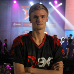 Top100 EU Deadlock. Former semi-pro in SC2 & other RTS games.