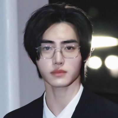 おっさんENGENEです。普段は美容室をやっているソンフンペンです。基本的にタメで絡んで下さい!11/10べルーナドーム参戦予定!