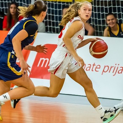 5'8 guard, Denmark, Åbyhøj, class of 2027. #8

Highligt video from FIBA Euro 2023 U16. https://t.co/kEVTRNDmuF