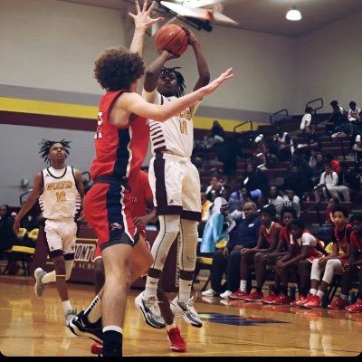 6’0 SG/PG for Beaumont united HS 🌟🏀 c/o 26🎓(GPA 3.0)