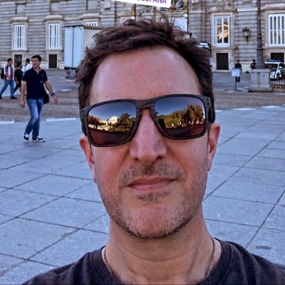 alvarocastrogom's profile picture. Papá enamorado, feliz de ser Chileno.