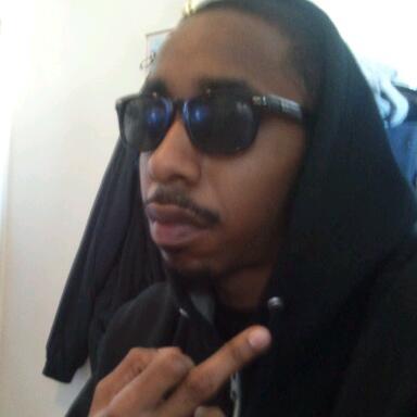 stackemhigh2011's profile picture. very ambitious and focusing on the $$.