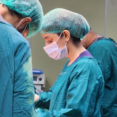 zarariazkhan95's profile picture. کوئی ہماری طرح عمر بھر سفر میں رہا ۔