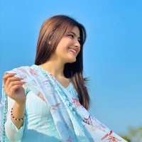 Priya ji(@PriyaJi4U) 's Twitter Profile Photo