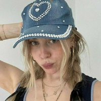 bianca (@flocoemeterium) 's Twitter Profile