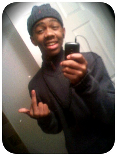 Lulsluttyboy's profile picture. 