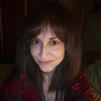 Coordinadora del Área de Salud de IUCYL y Portavoz federal @iusalud. Comunista, feminista, sindicalista y antifascista.