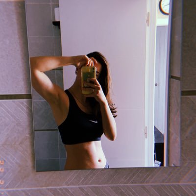 Isabelmaribs's profile picture. 