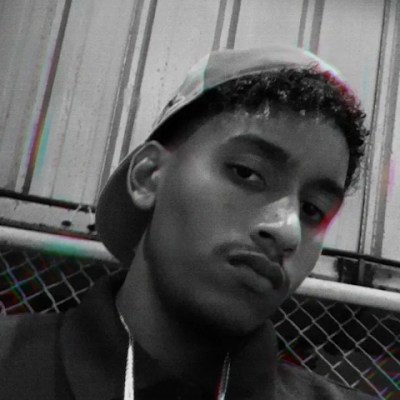 Deivirod1802's profile picture. 