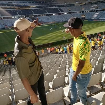 Super fanatic🔝 @Masandawana⚽🏃💯@Chelseafc💙👣💪MESSI 🐐