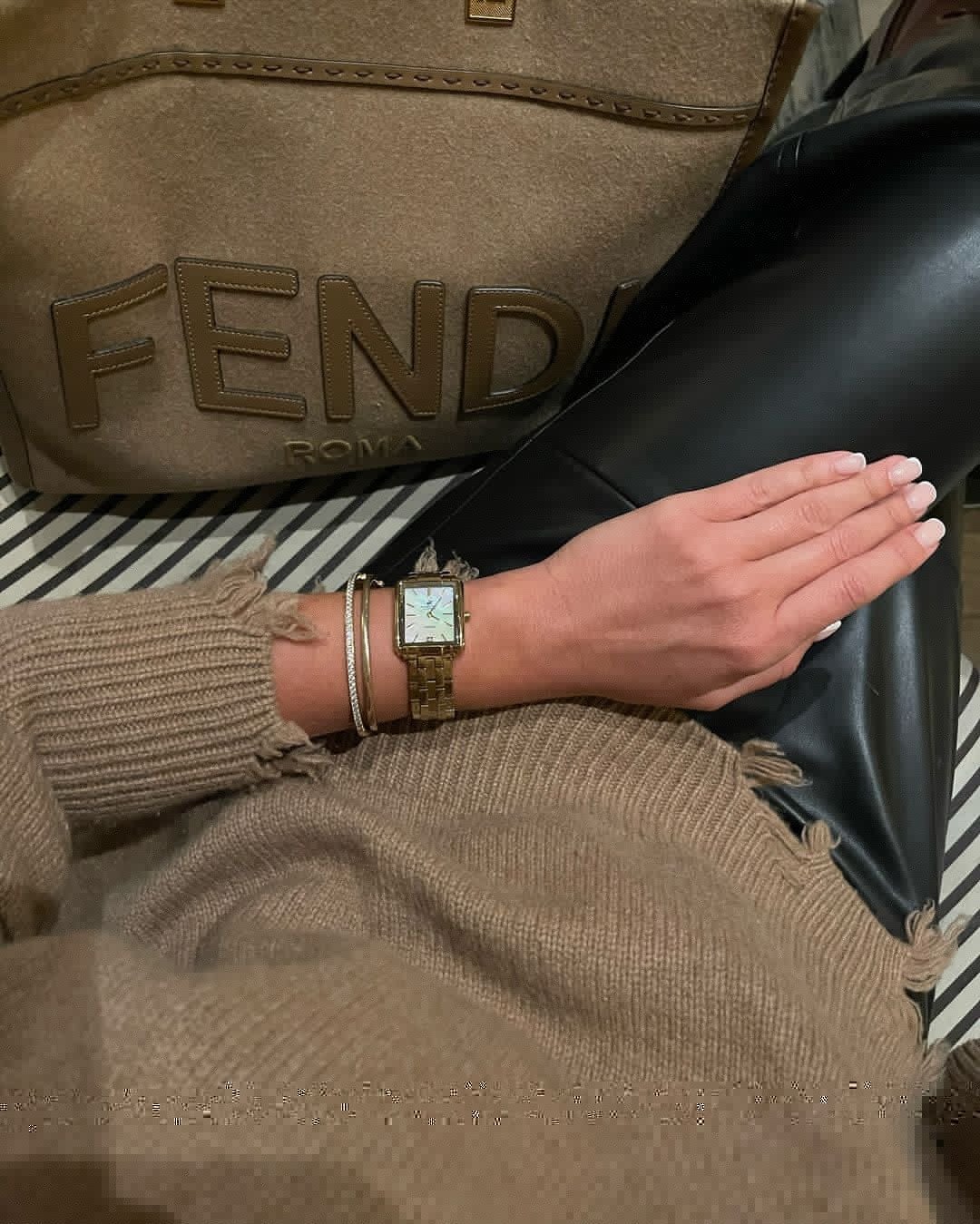 3Jas8254323's profile picture. For me, it's not about not exercising, it's about not wanting to sweat and put on beautiful makeup.💄💦