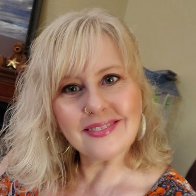 scubabecky11's profile picture. Proud Canadian 🇨🇦 Grade 5 teacher, determined to fill my classroom with love, empathy, kindness and peace.