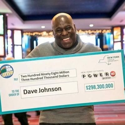 I'm Dave Johnson the winner of the powerball lottery I won $283.3 million I'm giving out $30,000 to my first 2k followers... Approval By Government 🇺🇲🇺🇲🇺🇲