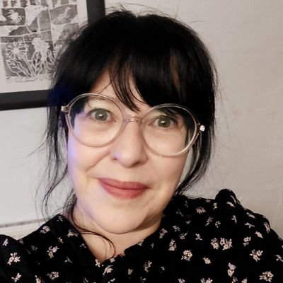 Gwenno Eleri Jones Profile