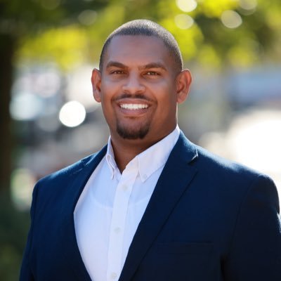 Savannah State University Alumnus, Valdosta State University Alumnus