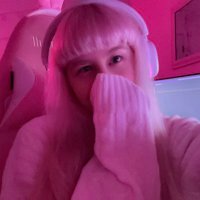 PinkieElle (@pinkie_elle) 's Twitter Profile Photo