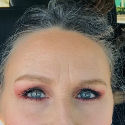 Nosleepmomz's profile picture. I haven’t had refreshing sleep since I was a baby 😭. Dx w/Severe ME & CRPS.  PROUD AMERICAN  & RETIRED LAW ENF 🇺🇸👮