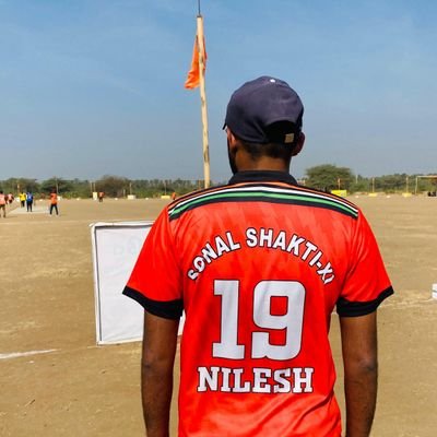 Cricket-Sports Enthusiast 🏏
ख्यालों का सफरनामा 💫
The Unpredictable Soul 🎭
Aspirant 📚