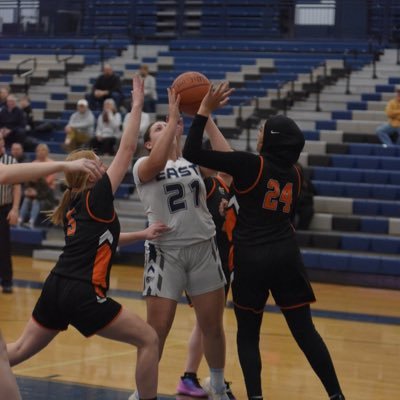 Oswego East High School ‘26 || Junior Varsity Starter || Center/Power Forward || #21 White, #32 Navy || 5’5 ||M14 Hoops Regional 2 AAU || 4.3 GPA