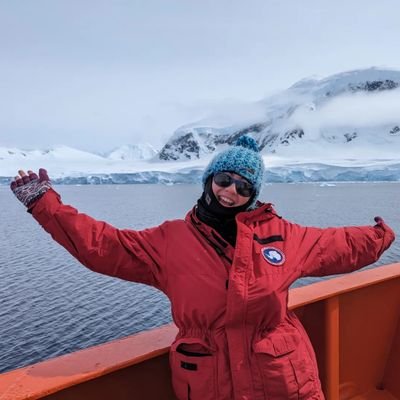 AFloback's profile picture. Post-Doc @ UH Manoa •  PhD @USC_MEB  • Trace Metal Biogeochemistry & Microbial Biogeography• PADI Divemaster • Proud cat mom  • views my own