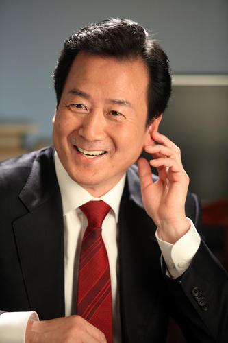 [울산광역시장애인총연합회장] [한국지적장애인복지협회 수석부회장] [울산민간보육시설연합회 법률자문] [변호사]
[제19대 총선 울산시당 법률지원본부장] [제19대 총선 울주군 강길부 후보 선대위원장]