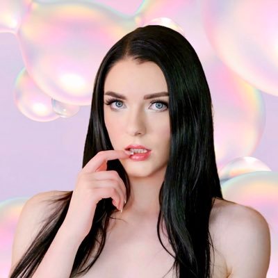 CelestinaBlooms Profile Picture