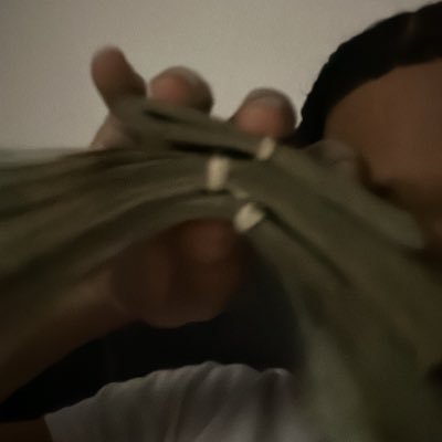 lil8br's profile picture. LLMOOK….RGM