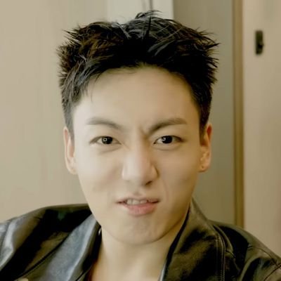 imweirdest's profile picture. BTS , Birdie and Books 📚
A self sabotaging bitch 🤧