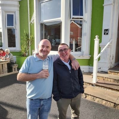 massive bluenose and crap golfer at Bolton old links,welder at severfield currently welding structures for Bramley Moore Dock