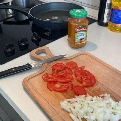 DomAnnida411's profile picture. 