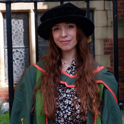 Neuroscience PhD @UniversityLeeds. Currently a neurophysiology STP (Y2) trainee at @GSTTnhs. Unapologetically political 🌹 and proudly working for the NHS.