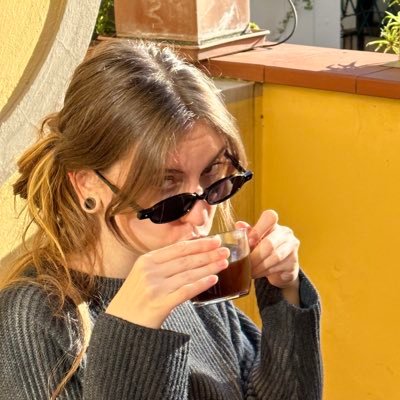 eirlis's profile picture. chaotic stupid  | blockchain engineer | amateur artist | @na_prorizniy co-founder