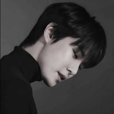 The wall in my heart keeps getting higher day by day.