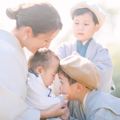 Eshuri12's profile picture. 3BOYSママ  ✧*｡君なら出来ない事だって出来るんだほんとさ嘘じゃないよ✧*｡