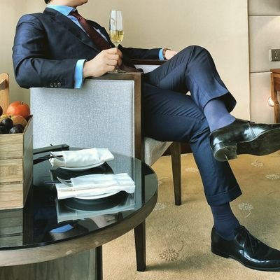CA$H Master, looking for servants. Into servants who like to tribute money, to serve their master as a slave. Hey c@$hfag, pay to eat my shit.
LlNE: lozudy