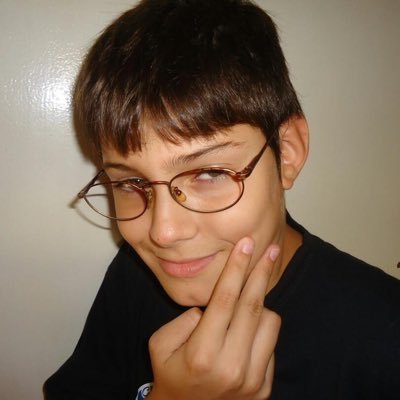 Chrysalim_'s profile picture. Eu luto pelos usuários