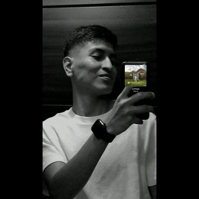 andres_vera67's profile picture. 👁️‍🗨️