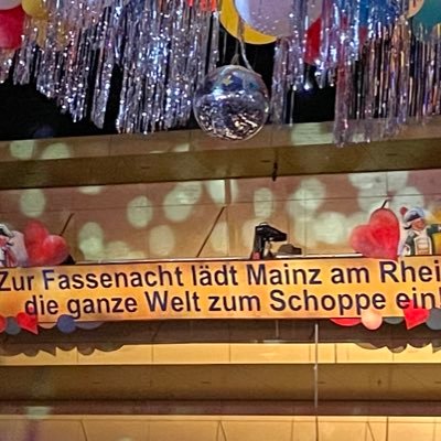 njamka218540's profile picture. 