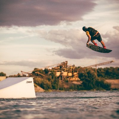 CologneWake's profile picture. WakeBase Colonge e.V. - Dein Wakeboard Verein in und um Köln. Wenn du Lust hast, #wakeboard oder #wakeskate auszuprobieren, meld dich info@cologne-wakeboard.com
