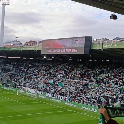 Dividida entre dos clubes 💚⚽❤️🤍