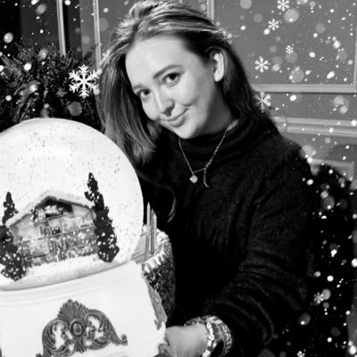 snowglobe allie (swiftball era)