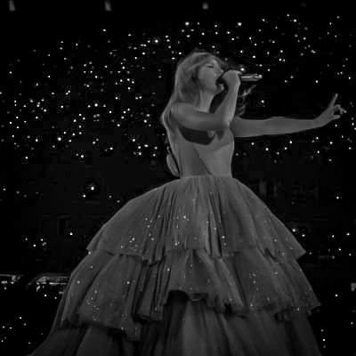 La discografía de Taylor es arte pero la vida me hizo fearless stan 🌼/Selena y Niall ❤️
kill em with kidness🕊
Argentina