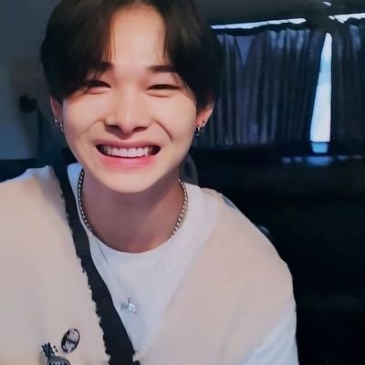 Soob_21's profile picture. ✰𝚆𝚘𝚗'𝚝 𝙻𝚎𝚊𝚟𝚎 𝚢𝚘𝚞 𝚜𝚝𝚊𝚗𝚍𝚒𝚗𝚐 𝚋𝚢 𝚢𝚘𝚞𝚛𝚜𝚎𝚕𝚏!!
The best Jungwonista and K biased 😼💗

cuando lo sabes lo sabes 🤩