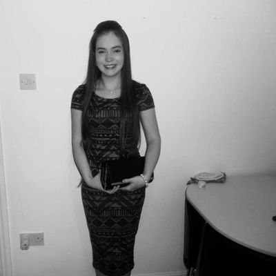 Hannah_Clarke94's profile picture. She/Her 
29, Loves Taylor Swift, Harry Styles, 1D, Olivia Rodrigo and Sabrina Carpenter 🫶