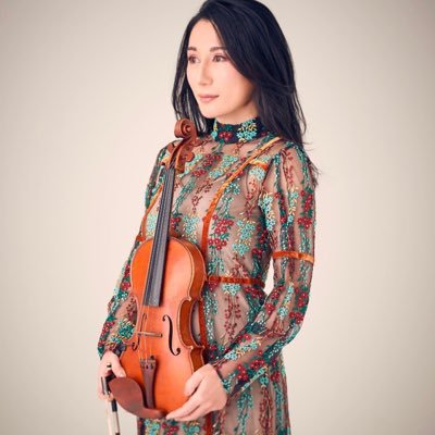 Violinist  🎧最新の楽曲は、こちらのリンクから購入出来ます💁 TOKYO GROOVE JYOSHI「TGJ Grooving and Dancing - EP」 https://t.co/uZ9hEaMsEV